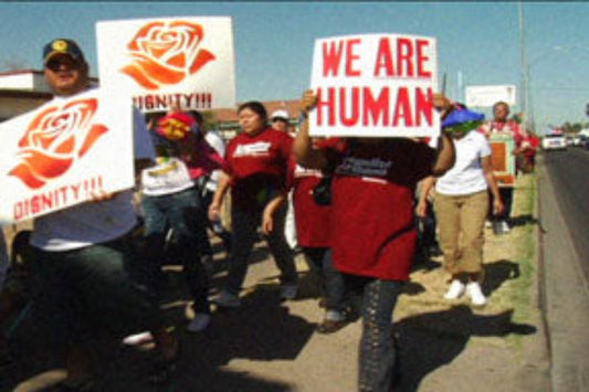 Arizona : Resisting SB 1070 Immigration Law